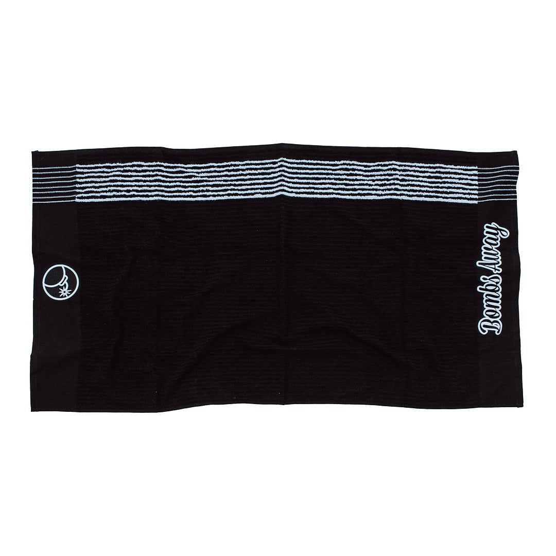 Black/White Bombs Away Caddy Golf Towel
