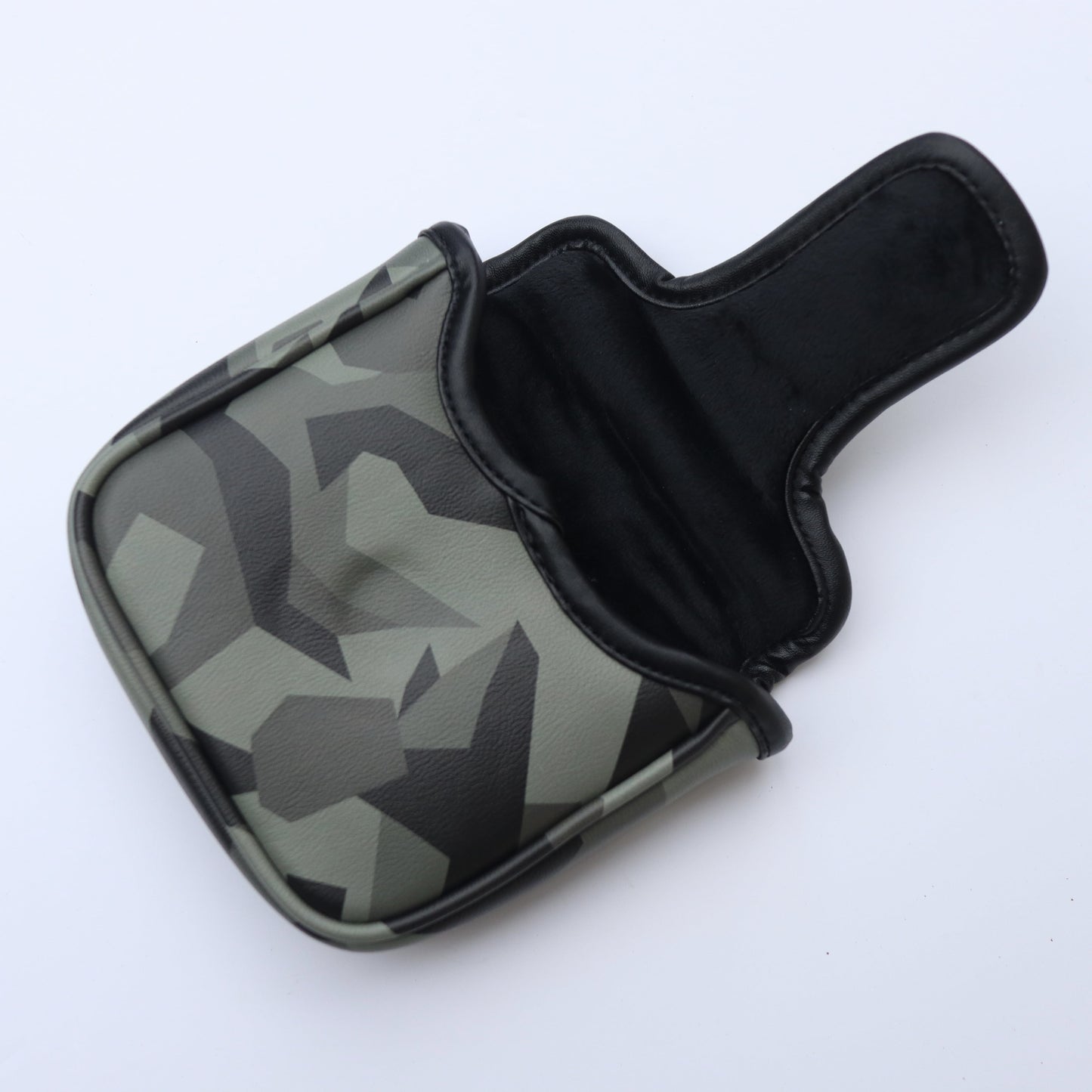 Mallet putter headcover