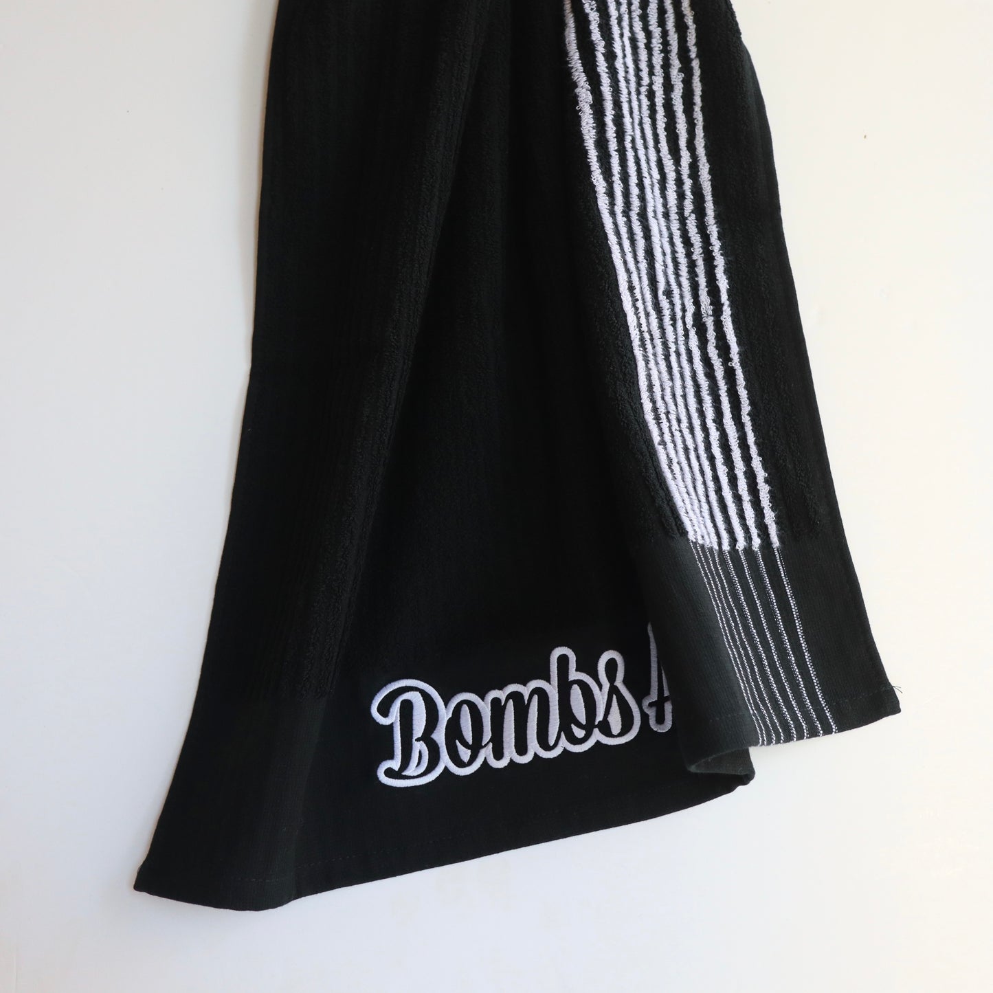 Black/White Bombs Away caddy golf towel